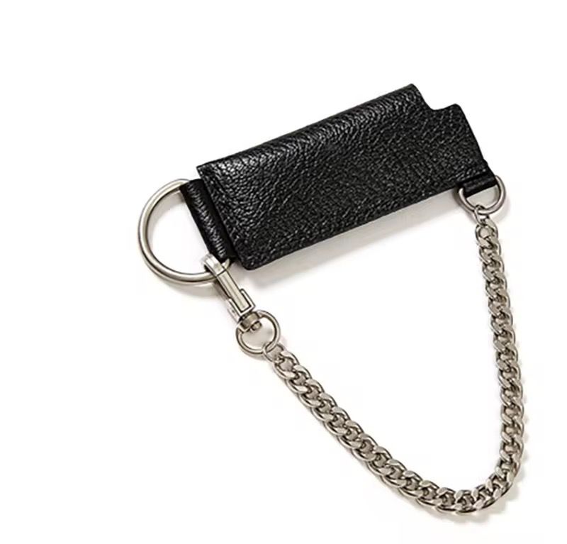 LIT Chain Pouch – Black Edition